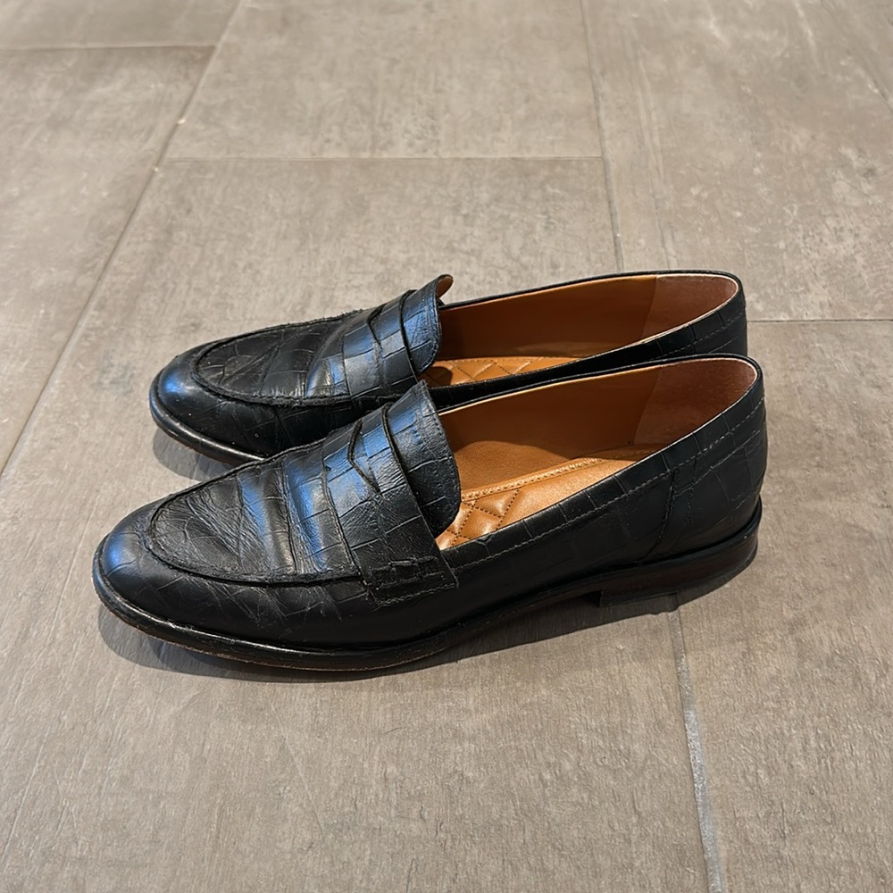 J. McLaughlin Black Leather Loafers - size 9 - Picture 3 of 7